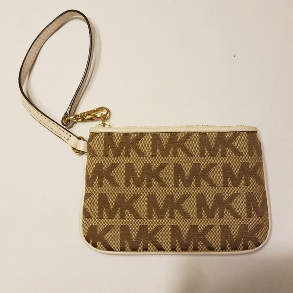 Michael Kors Wristlet